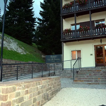 Hotel Val Di Fassa-3